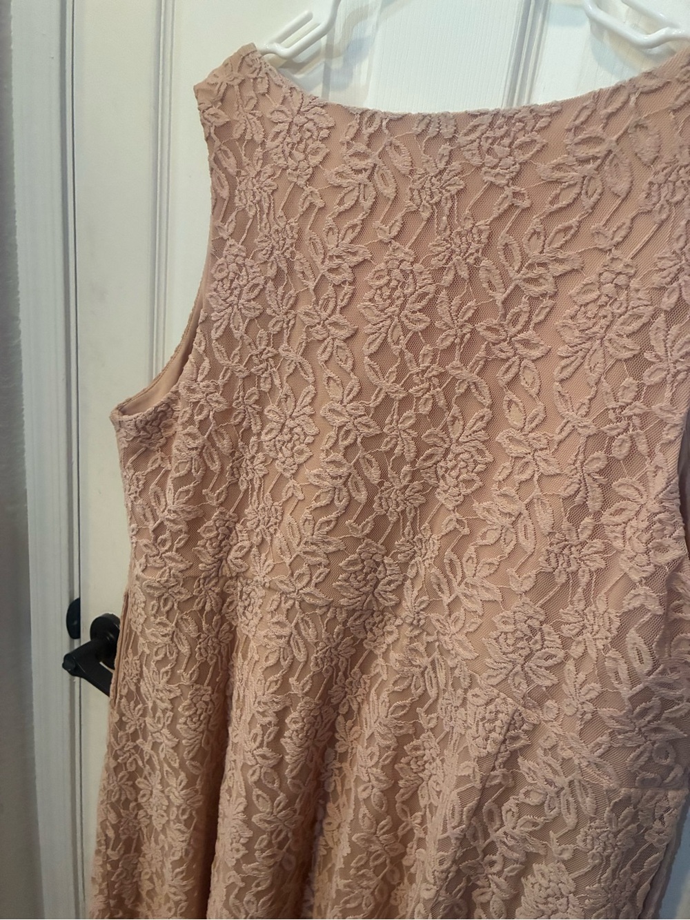 torrid Dusty Rose Lace V-Neck A-Line Dress - Picture 16 of 16